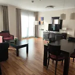 Family Spacious Apartment, Terrace, Kitchen, City View, Free Parking And Wifi
